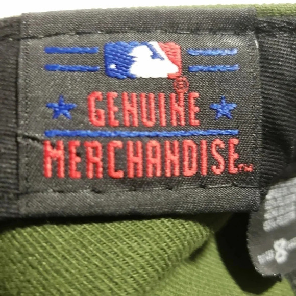 New York Yankees New Era 59Fifty Army Green 7 3/8  Fitted Hat - Picture 7 of 8